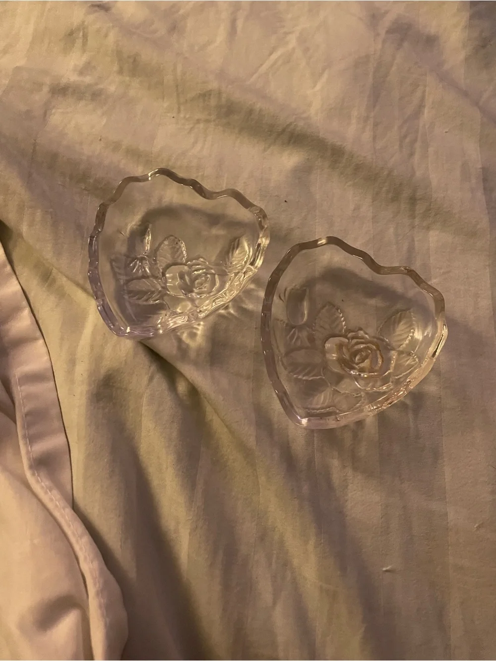 Vintage 90s Clear Glass Heart Trinket Dish with Rose Motif